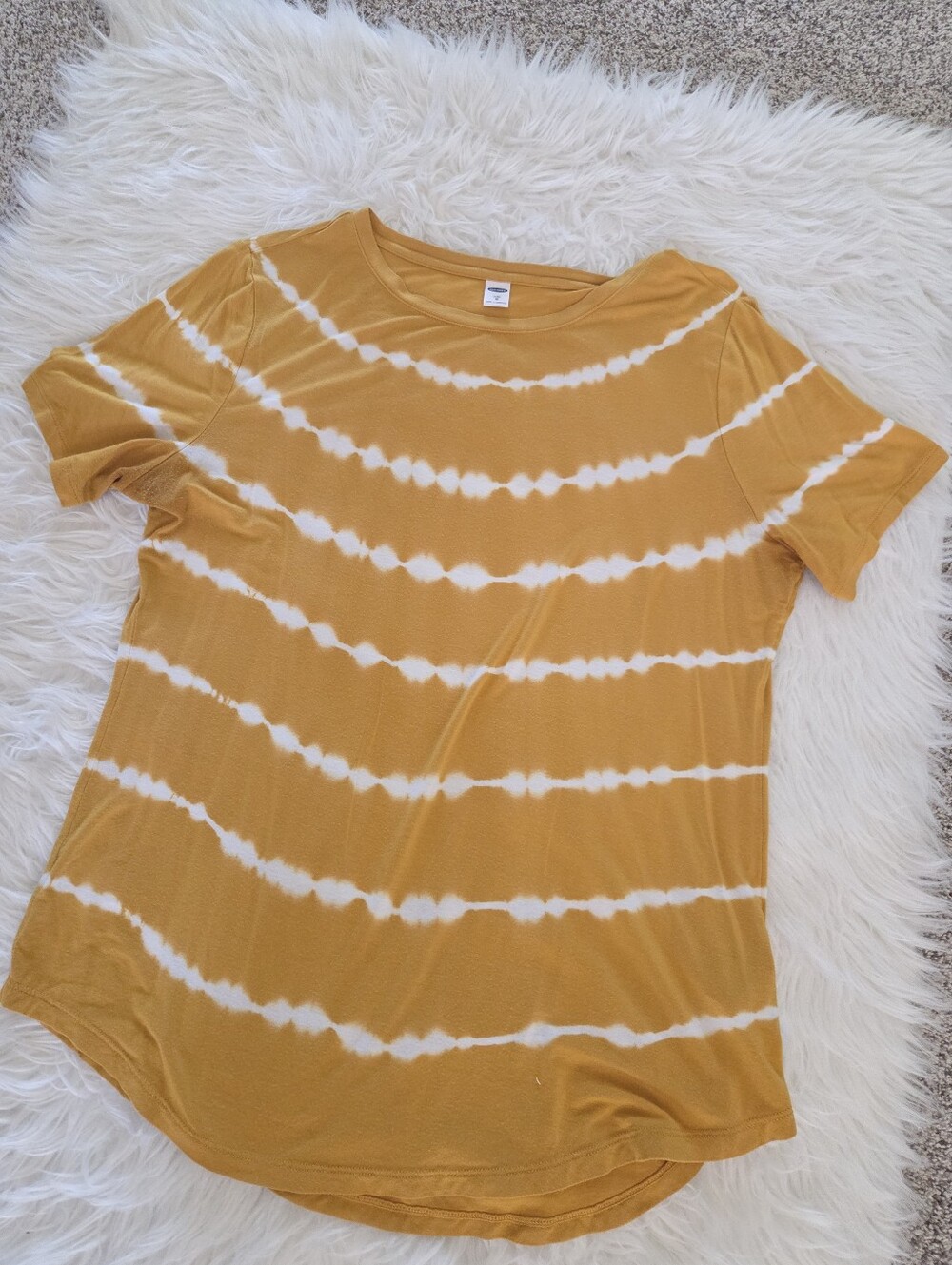 Old Navy Mustard Tie-Dye Short Sleeve Tee Shirt - Women Luxe - Picture 7 of 12